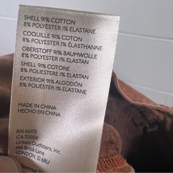 Pilcro Mid-Rise Flare Pants Size 30 - Picture 6 of 6